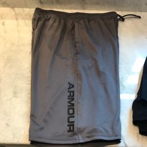 Excellent condition boys Under Armour Youth Large